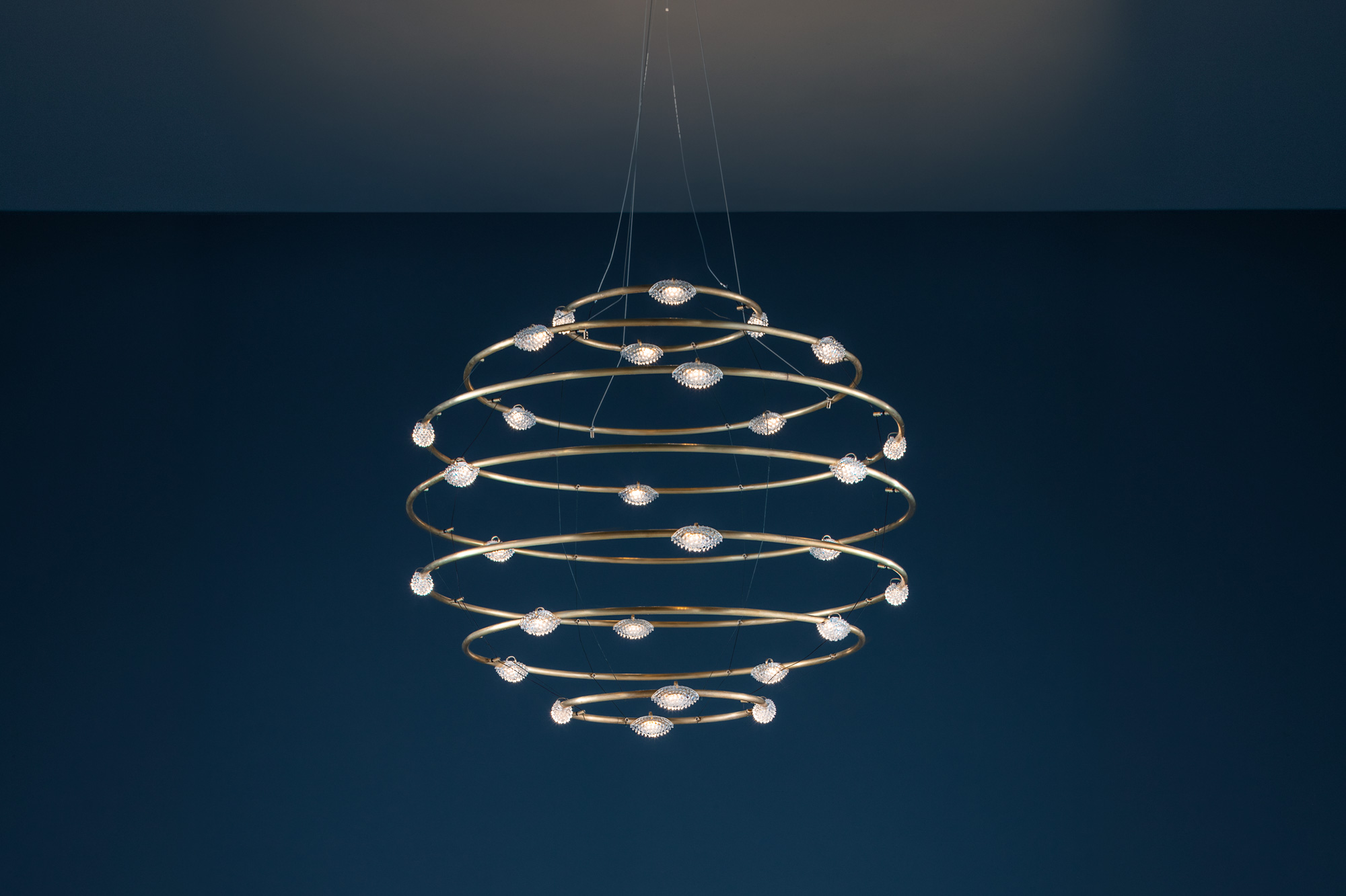 LUSTRA SFERA DIMABILA 28x LED  1W 24V / 28W